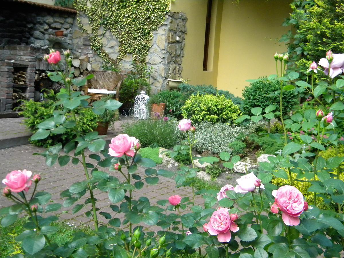 Studios At Anchevskih 3 Lviv Exterior foto